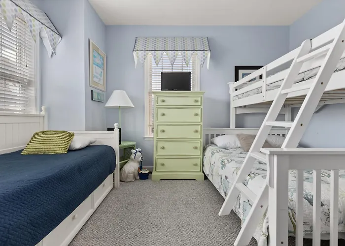 Townhouse 10A