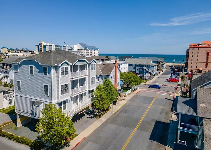 Townhouse 10A